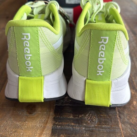 Reebok Energen Tech Plus 'Laser Lime size 8.5 - Picture 6 of 6